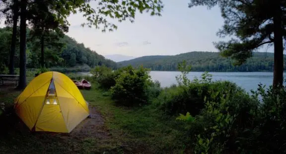 Canoe-camping