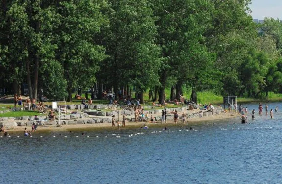 Urbanpark Leamylake08 03 Beach