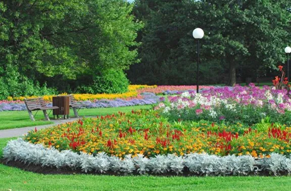 Urbanpark Commissioners 01 Flower Garden