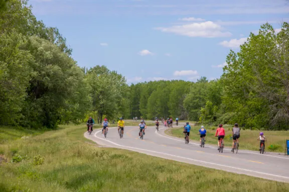 NCC Weekend Bikedays on the Sir George-Étienne Cartier Parkway