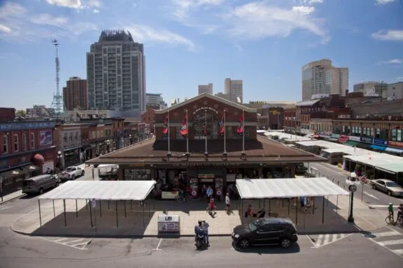 Vue aérienne du Marché By