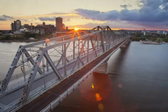Alexandra bridge