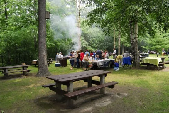 Urban Park_Vincent Massey08_09_Picnic