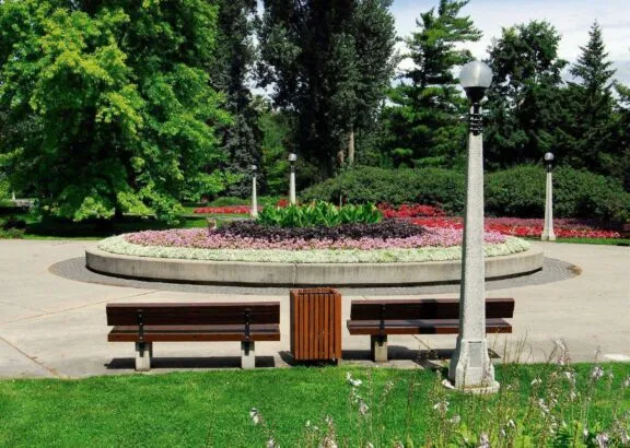 Urbanpark Commissioners 15 Flower Garden