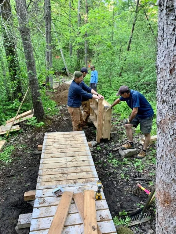 Volunteers at work in the Park