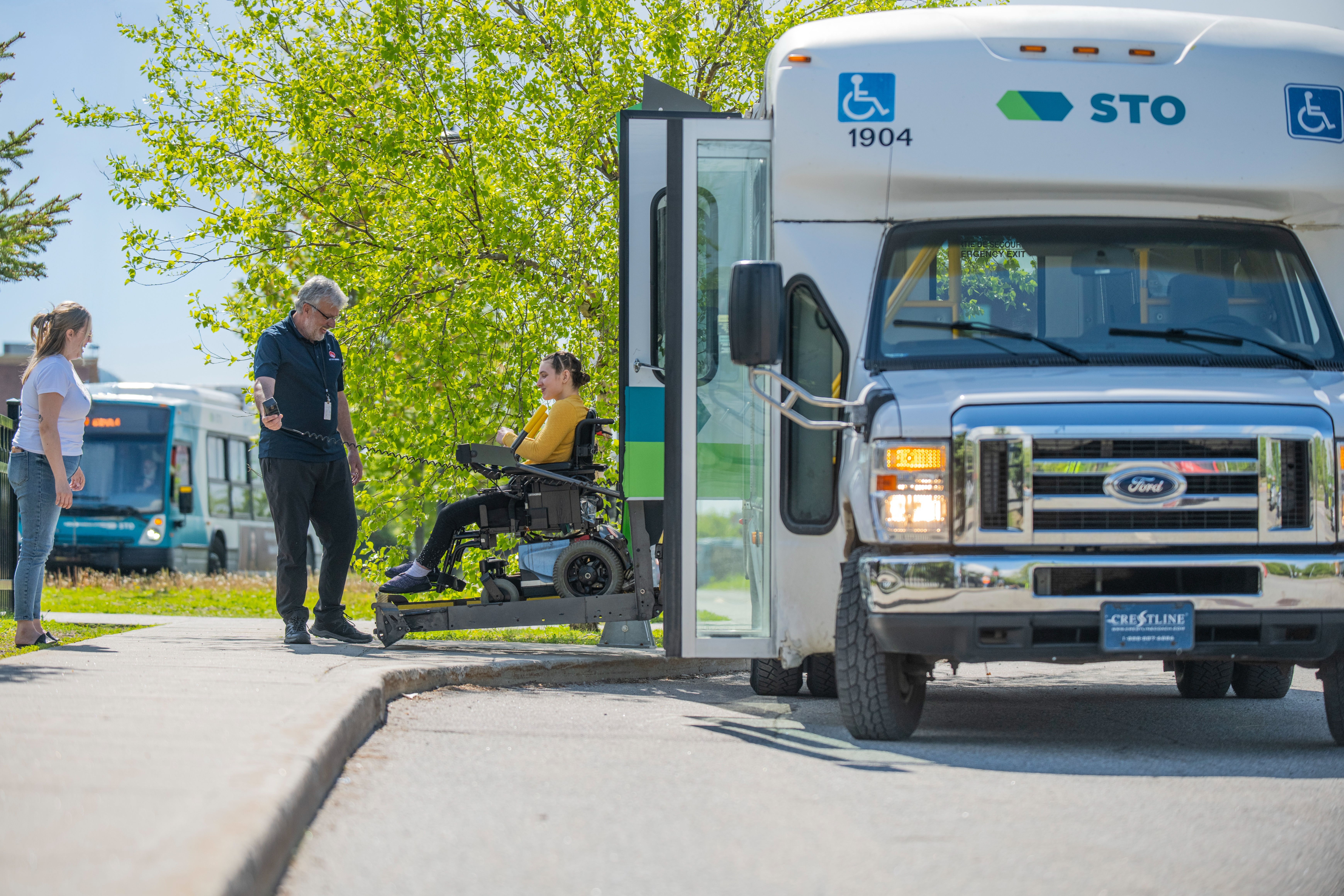 Accessible shuttle
